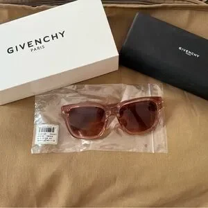 Givenchy | Accessories | Givenchy Gv 721gs Fwm 563xgv32  display picture 3
